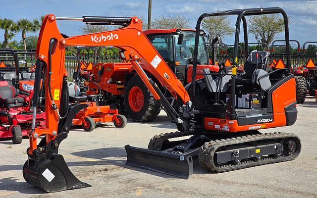 Image of Kubota KX030-4 equipment image 1