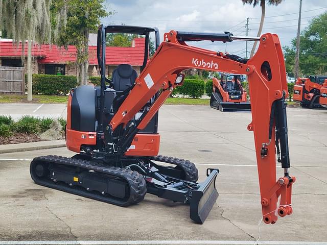 Image of Kubota KX033-4 equipment image 1