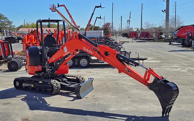 Image of Kubota KX033-4 equipment image 1