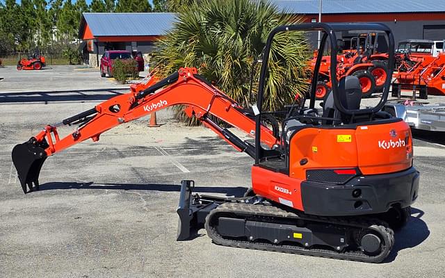 Image of Kubota KX033-4 equipment image 2