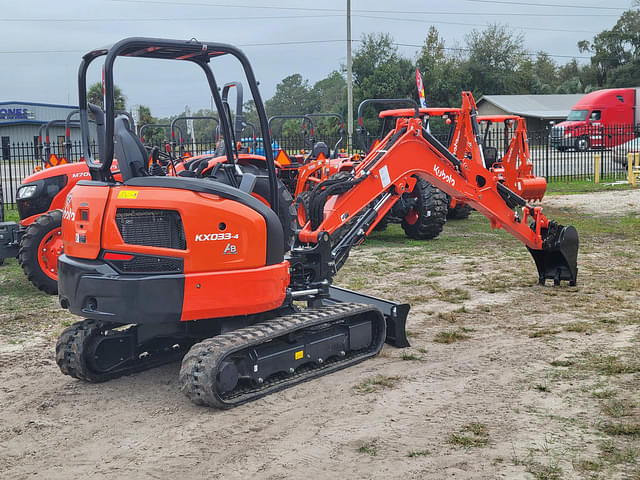 Image of Kubota KX033-4 equipment image 2