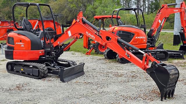 Image of Kubota KX033-4 equipment image 2