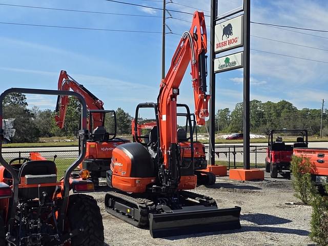 Image of Kubota KX040-4 equipment image 1