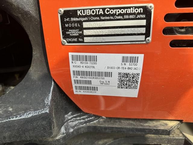 Image of Kubota KX040-4 equipment image 4