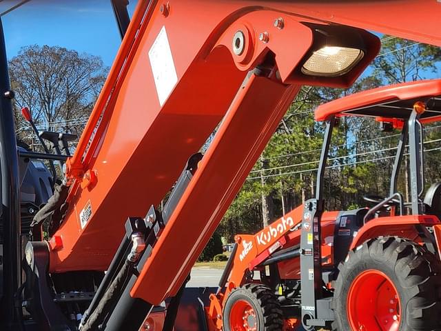 Image of Kubota KX040-4 equipment image 3