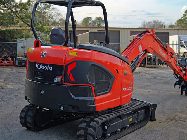 Image of Kubota KX040-4 equipment image 3