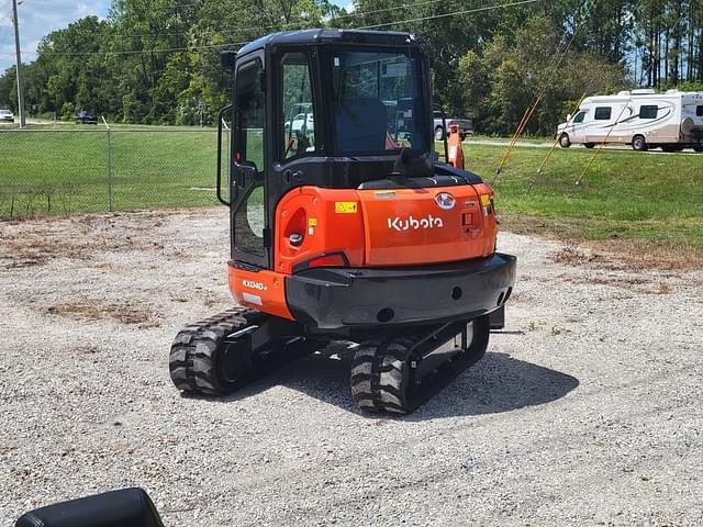 Image of Kubota KX040-4 equipment image 2