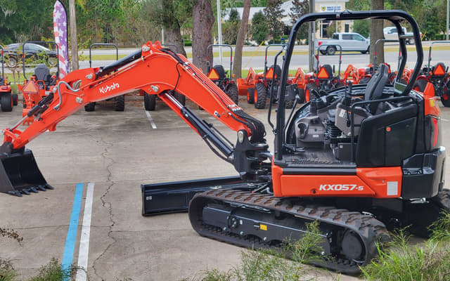 Image of Kubota KX057-5 equipment image 2