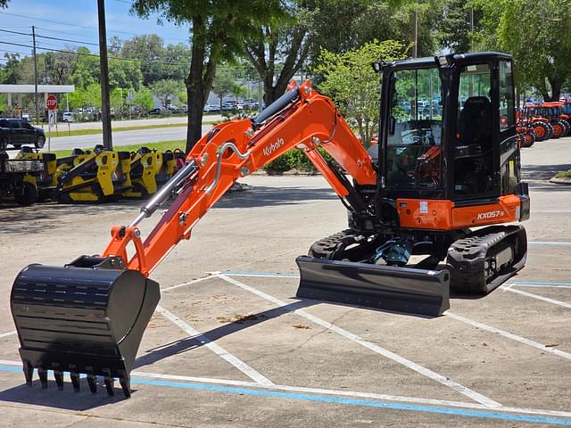 Image of Kubota KX057-5 equipment image 1