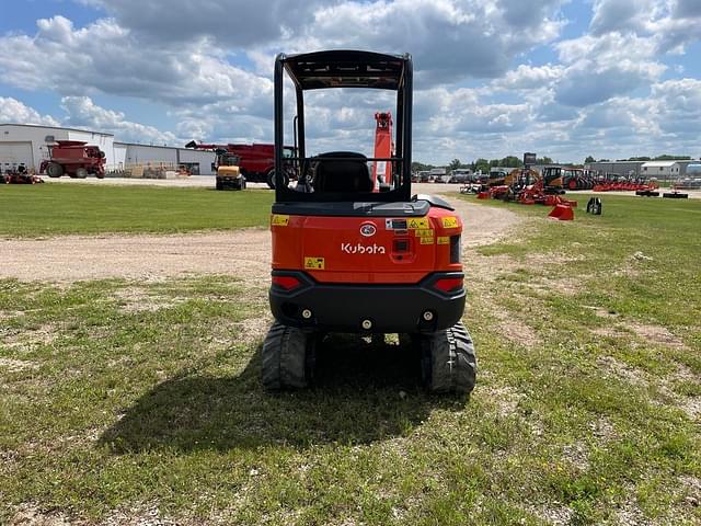 Image of Kubota KX030-4 equipment image 2