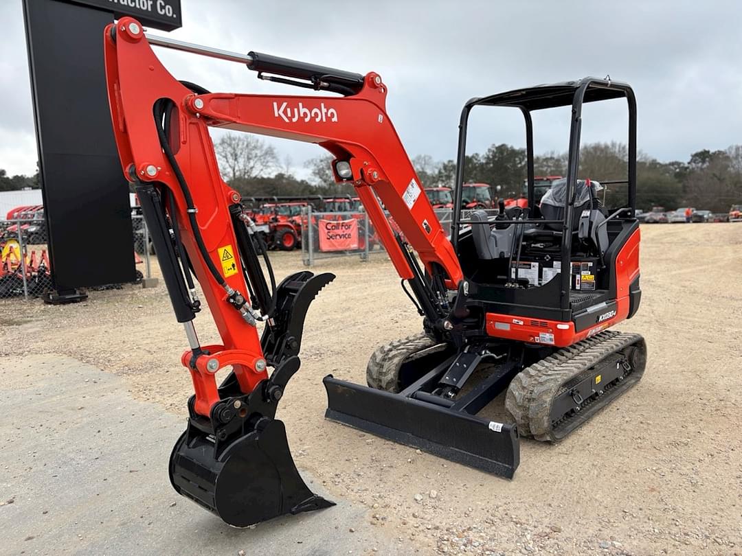 Image of Kubota KX030-4 Image 1