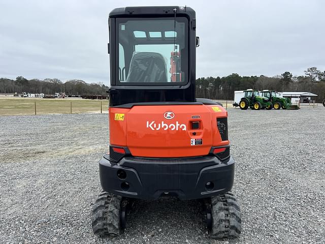 Image of Kubota KX033-4 equipment image 4