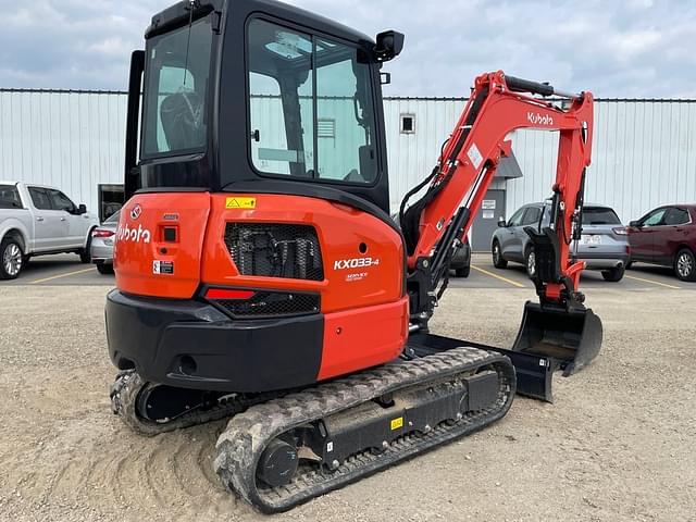 Image of Kubota KX033-4 equipment image 3