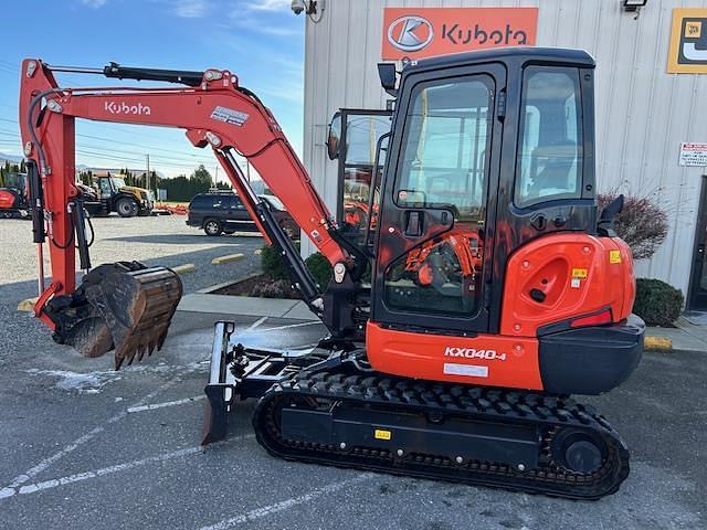 Image of Kubota KX040-4 Primary image