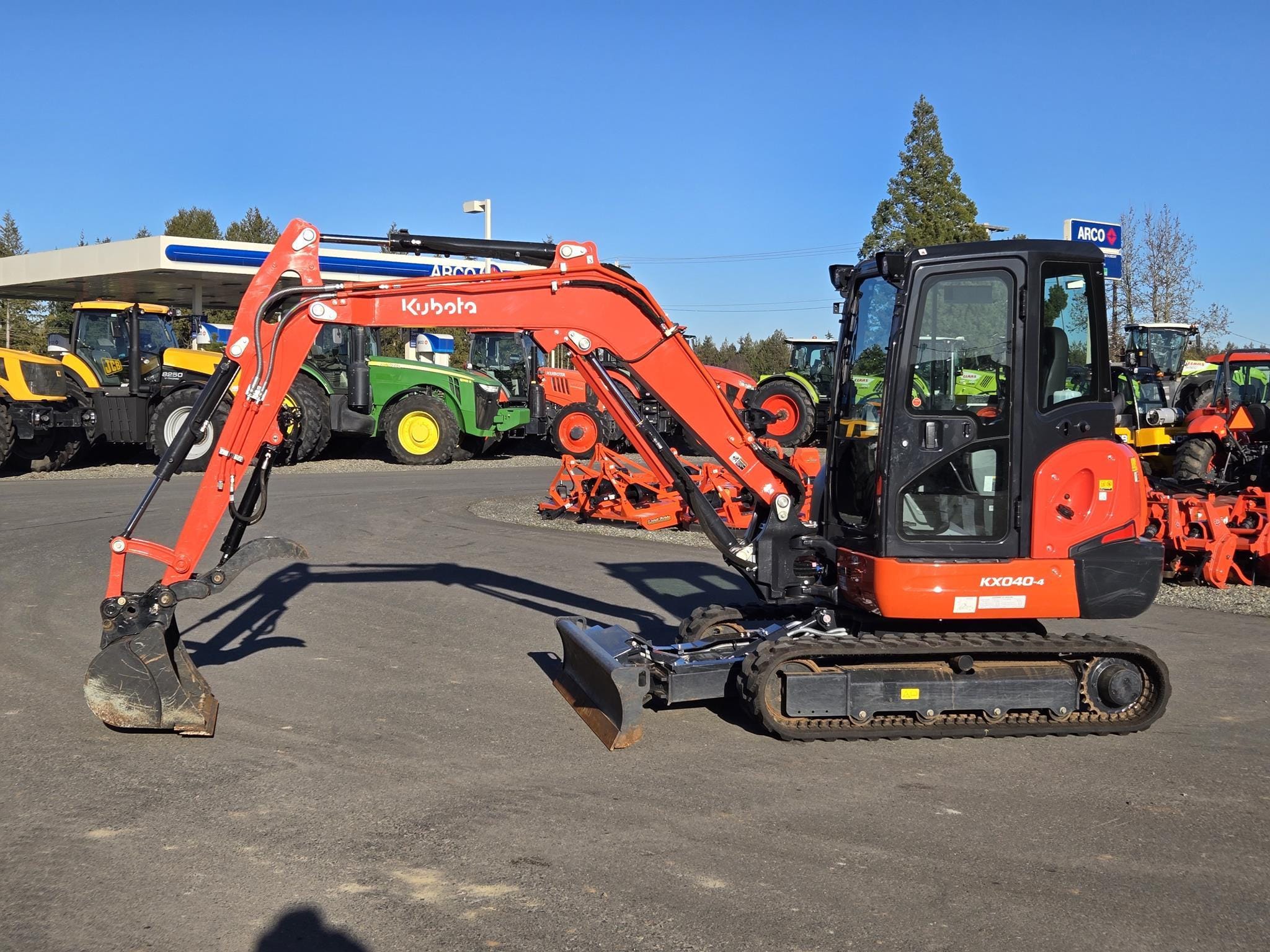 Main image Kubota KX040-4
