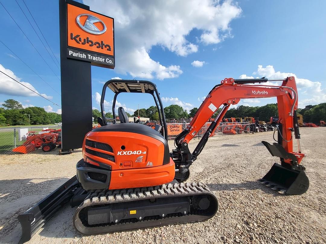 Image of Kubota KX040-4 Image 1