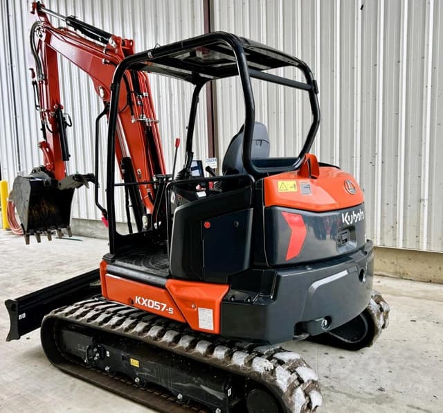 Image of Kubota KX057-5 equipment image 2