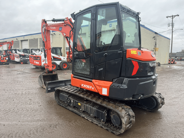 Image of Kubota KX057 equipment image 4