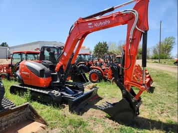 Main image Kubota KX080-4