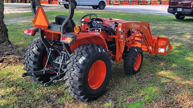 Image of Kubota L2502DT equipment image 3