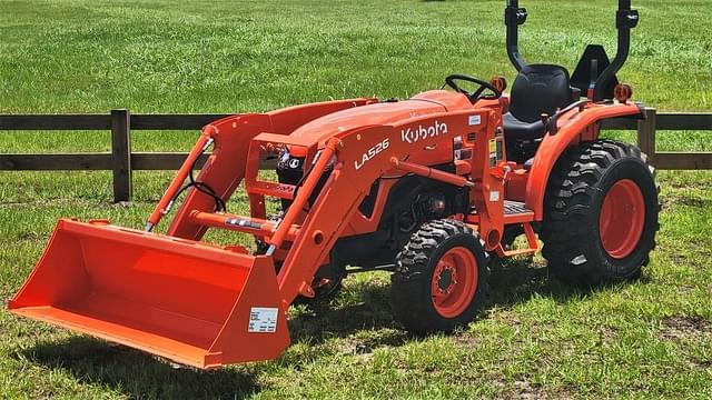 Image of Kubota L2502DT equipment image 1