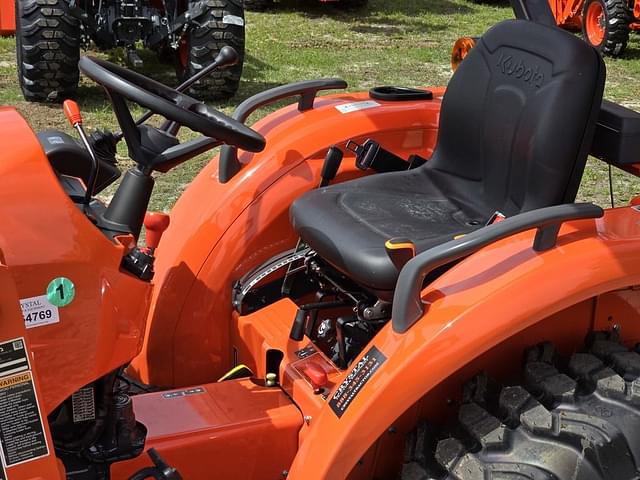 Image of Kubota L2502 equipment image 4