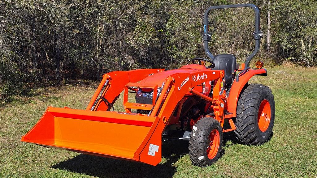 Image of Kubota L2502DT Primary image