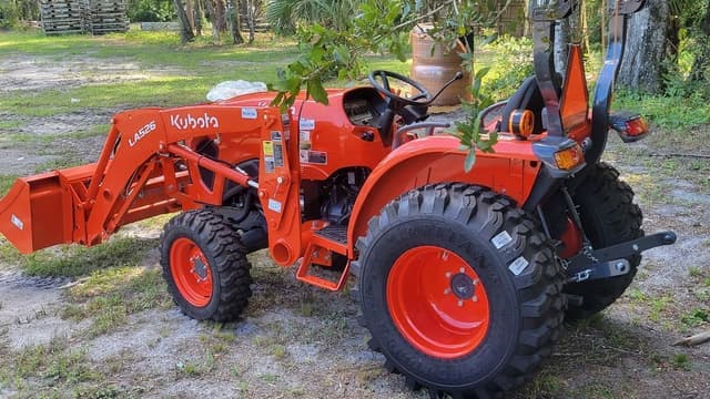 Image of Kubota L2502 equipment image 3