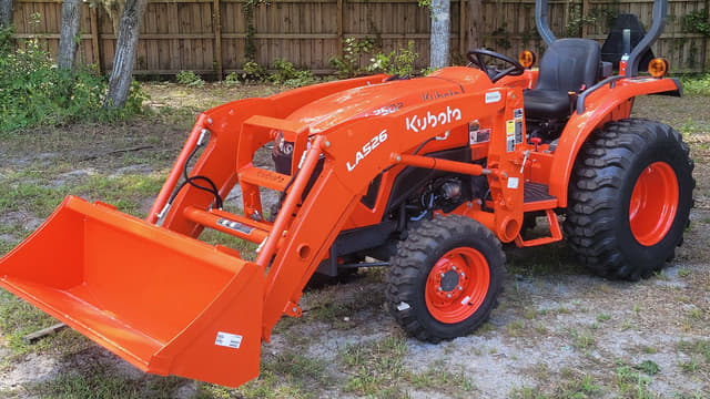 Image of Kubota L2502 equipment image 1