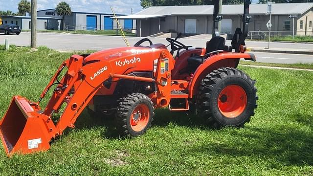 Image of Kubota L2502DT equipment image 2