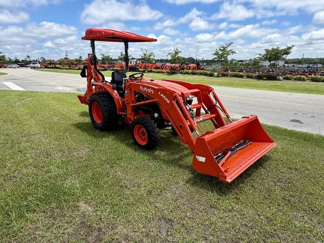 Image of Kubota L2502 equipment image 3