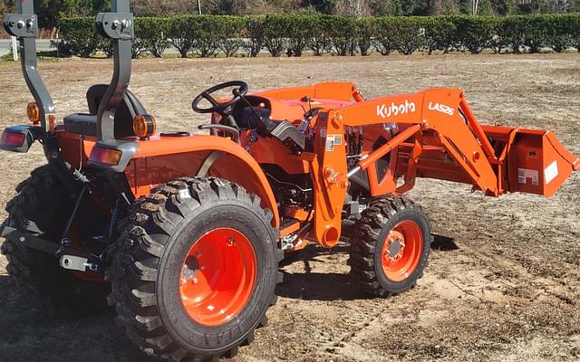 Image of Kubota L2502HST equipment image 3