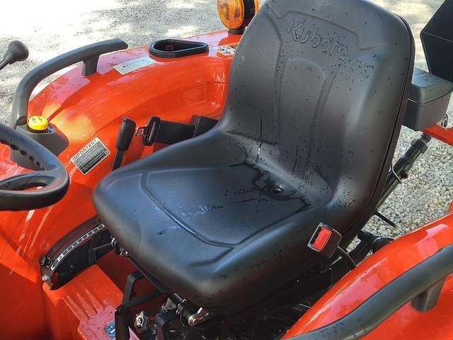 Image of Kubota L2502HST equipment image 4