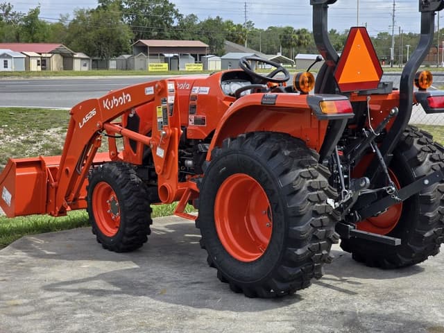 Image of Kubota L3302HST equipment image 2