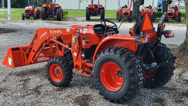 Image of Kubota L3902 equipment image 1