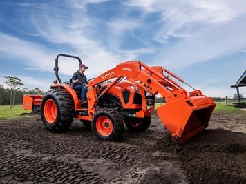 Main image Kubota L3902HST