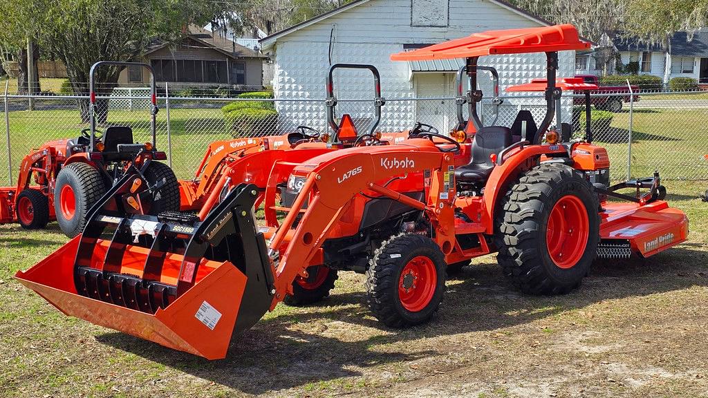 Image of Kubota L4701DT Primary image