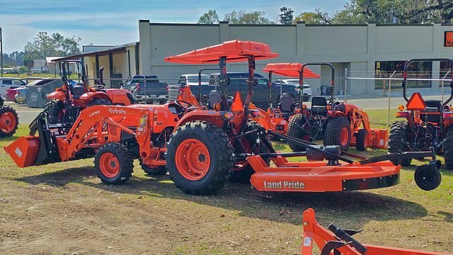 Image of Kubota L4701DT equipment image 2