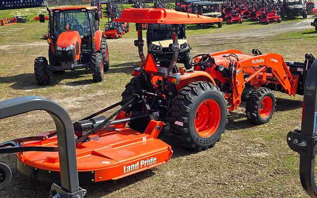 Image of Kubota L4701DT equipment image 3