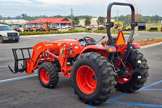 Image of Kubota L4701DT equipment image 3