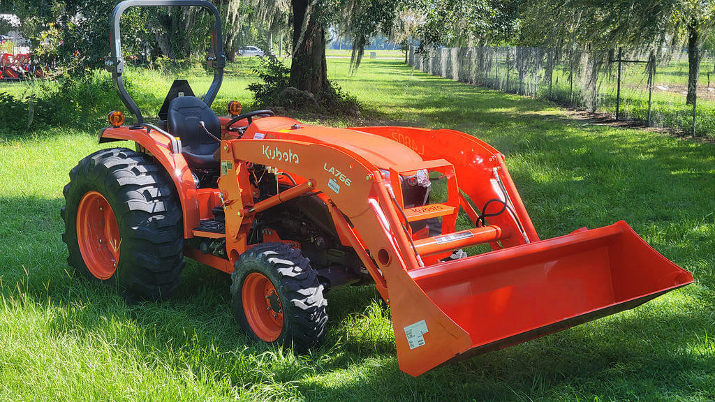 Image of Kubota L4802HST Primary image