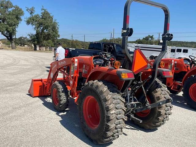 Image of Kubota L2502 equipment image 3