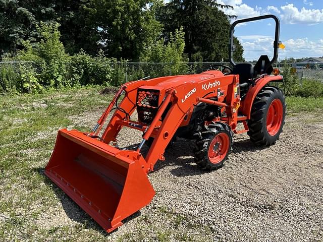 Image of Kubota L2502DT equipment image 1