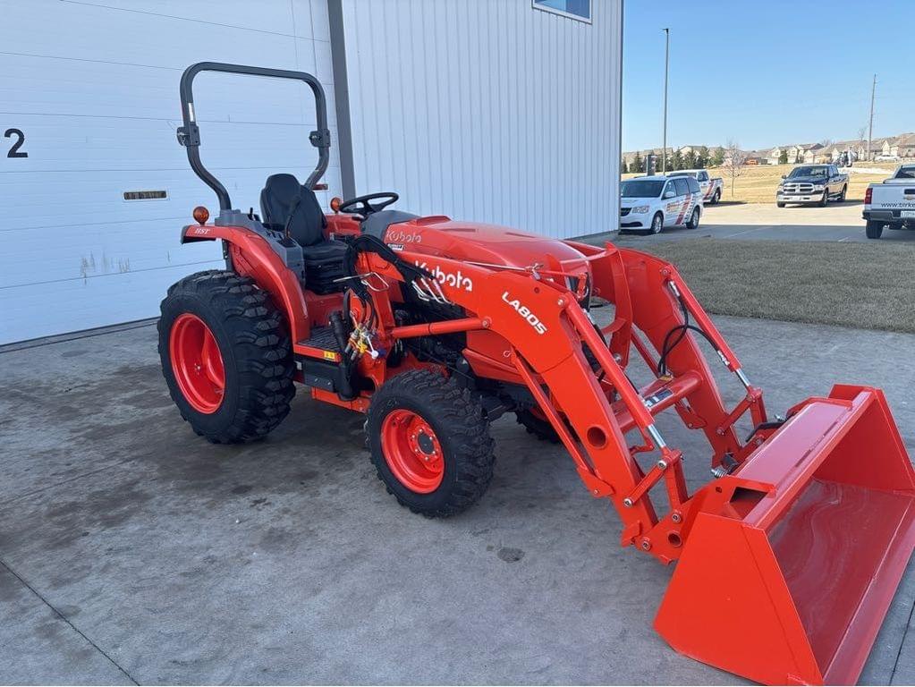 Image of Kubota L3560 Primary image
