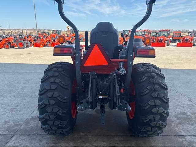 Image of Kubota L3560 equipment image 2