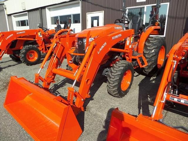 Image of Kubota L3560 equipment image 2