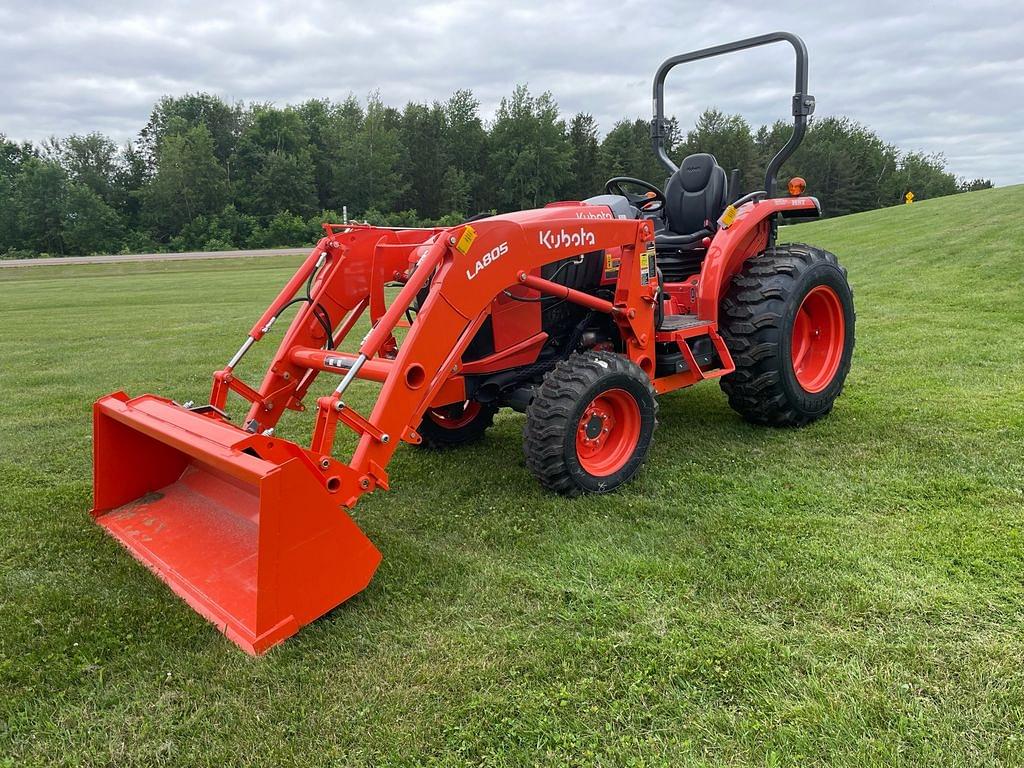 Image of Kubota L3560HST-LE Image 1