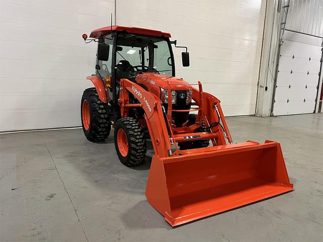 Image of Kubota L3560HSTC-LE equipment image 4