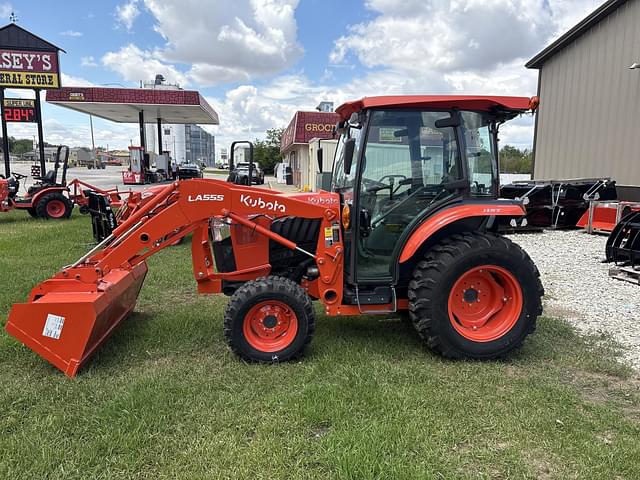 Image of Kubota L3560HSTC-LE equipment image 4
