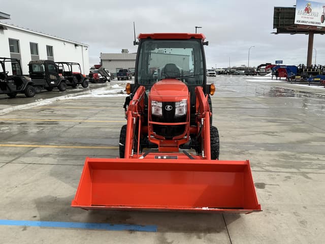 Image of Kubota L3560HSTC-LE equipment image 2